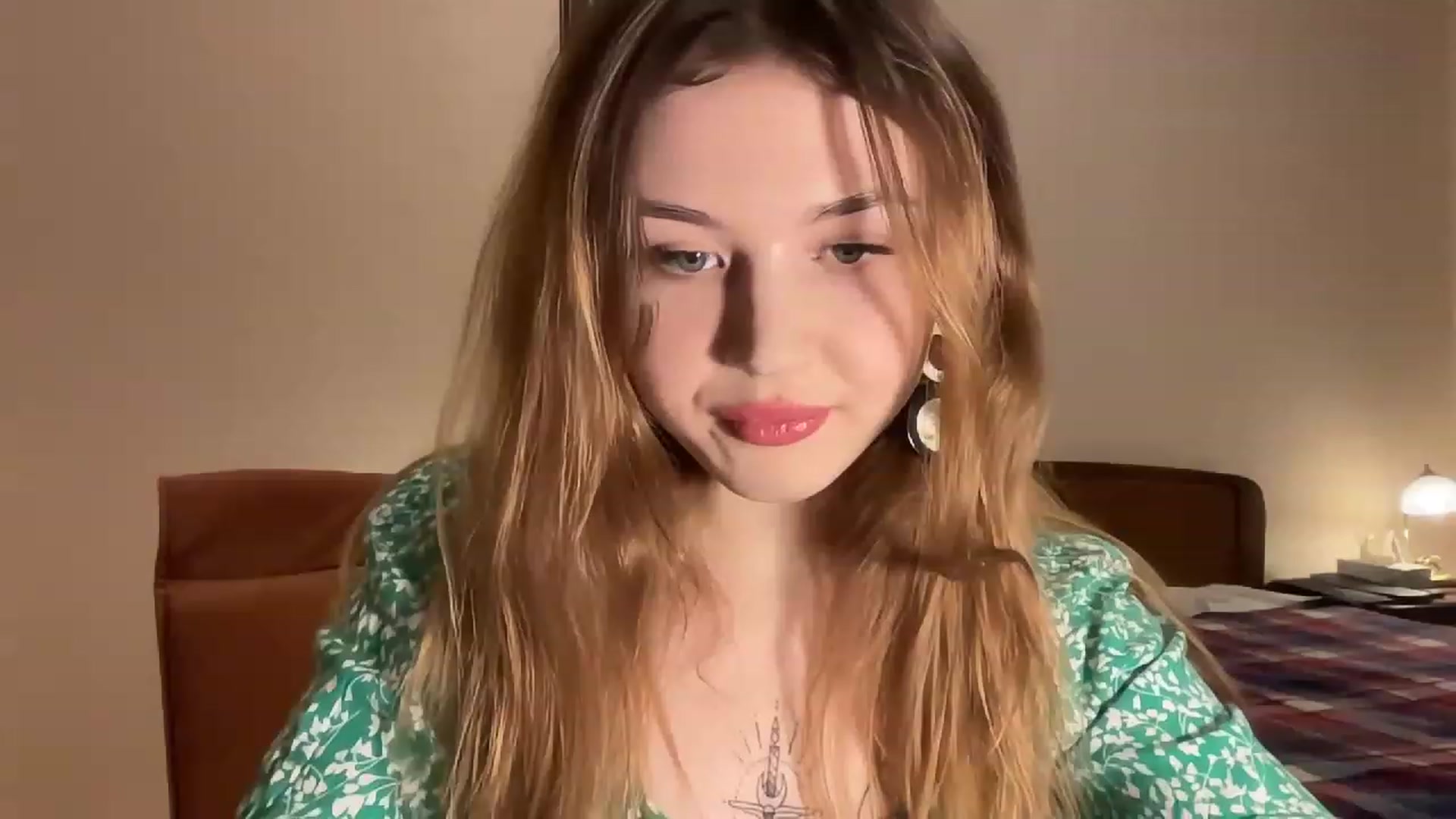 Gallery image thumbnail from Cassiopeeia's myfreecams stream on, 12/04/2022, 19:06 image 15 of 20