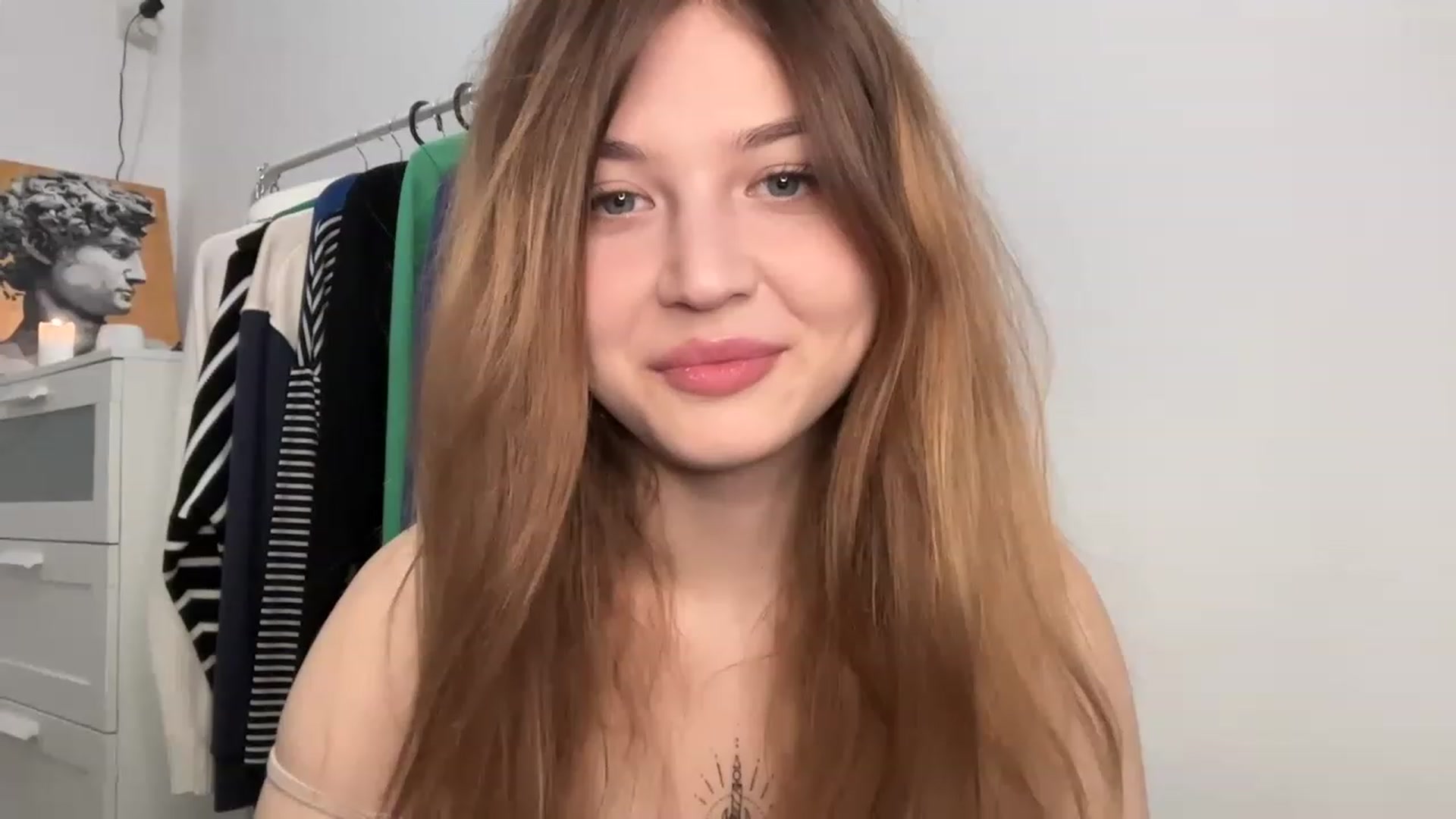 Gallery image thumbnail from Cassiopeeia's myfreecams stream on, 12/05/2022, 19:02 image 17 of 20