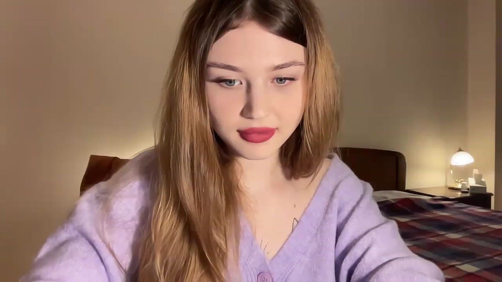 Gallery image thumbnail from Cassiopeeia's myfreecams stream on, 12/08/2022, 19:13 image 11 of 20
