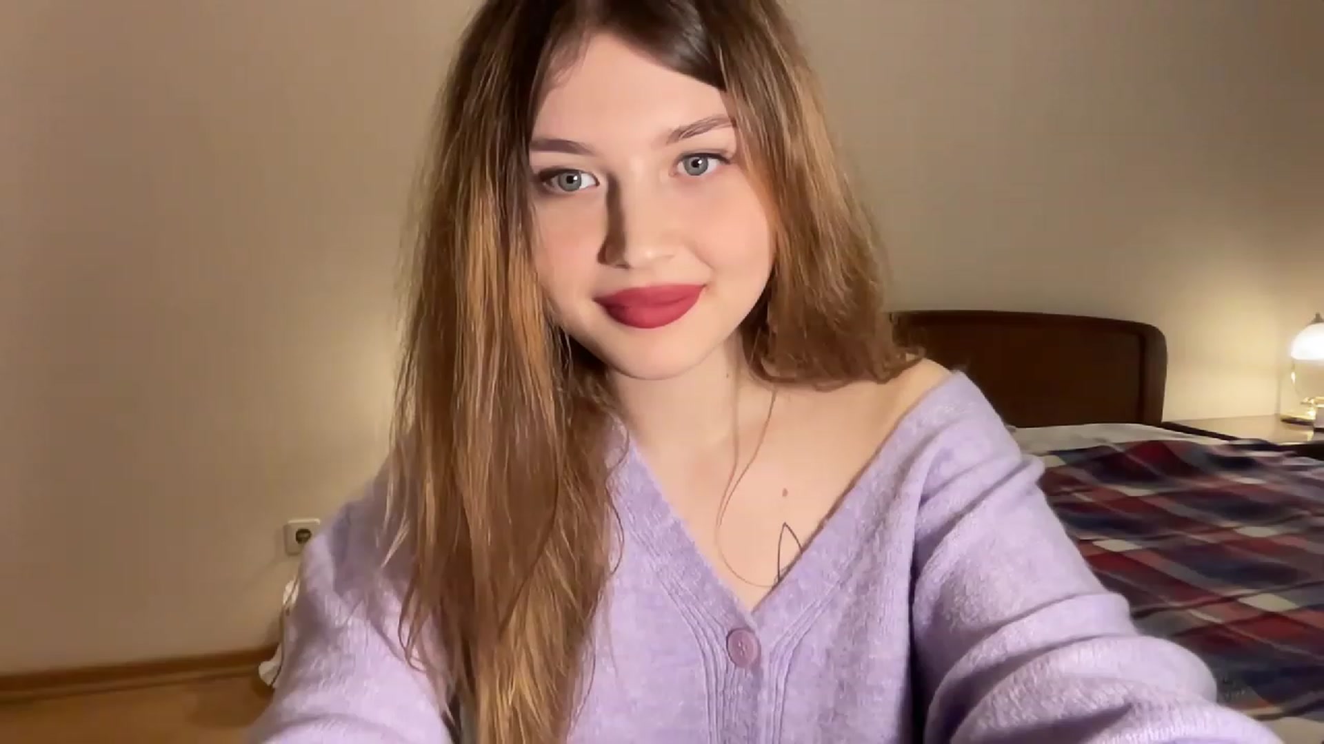 Gallery image thumbnail from Cassiopeeia's myfreecams stream on, 12/08/2022, 20:05 image 15 of 20
