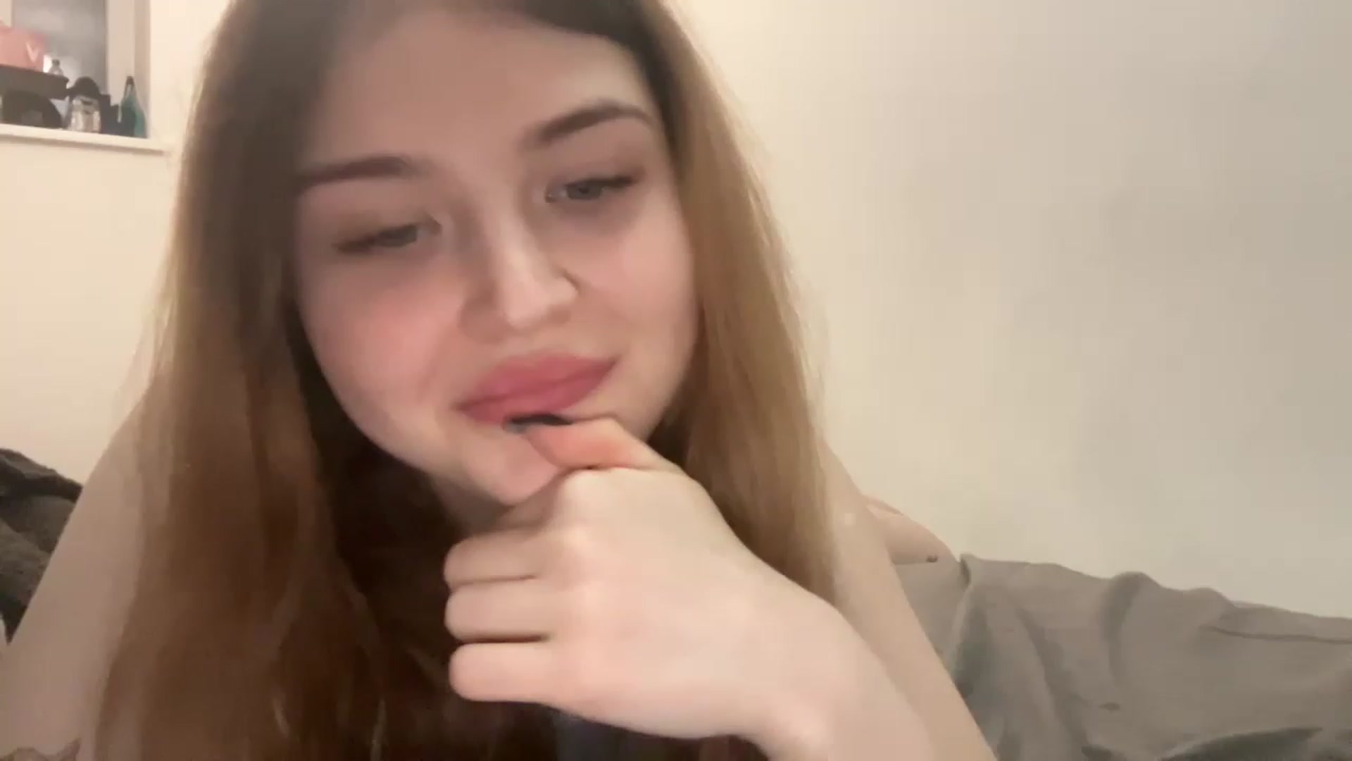 Gallery image thumbnail from Cassiopeeia's myfreecams stream on, 12/10/2022, 21:15 image 20 of 20