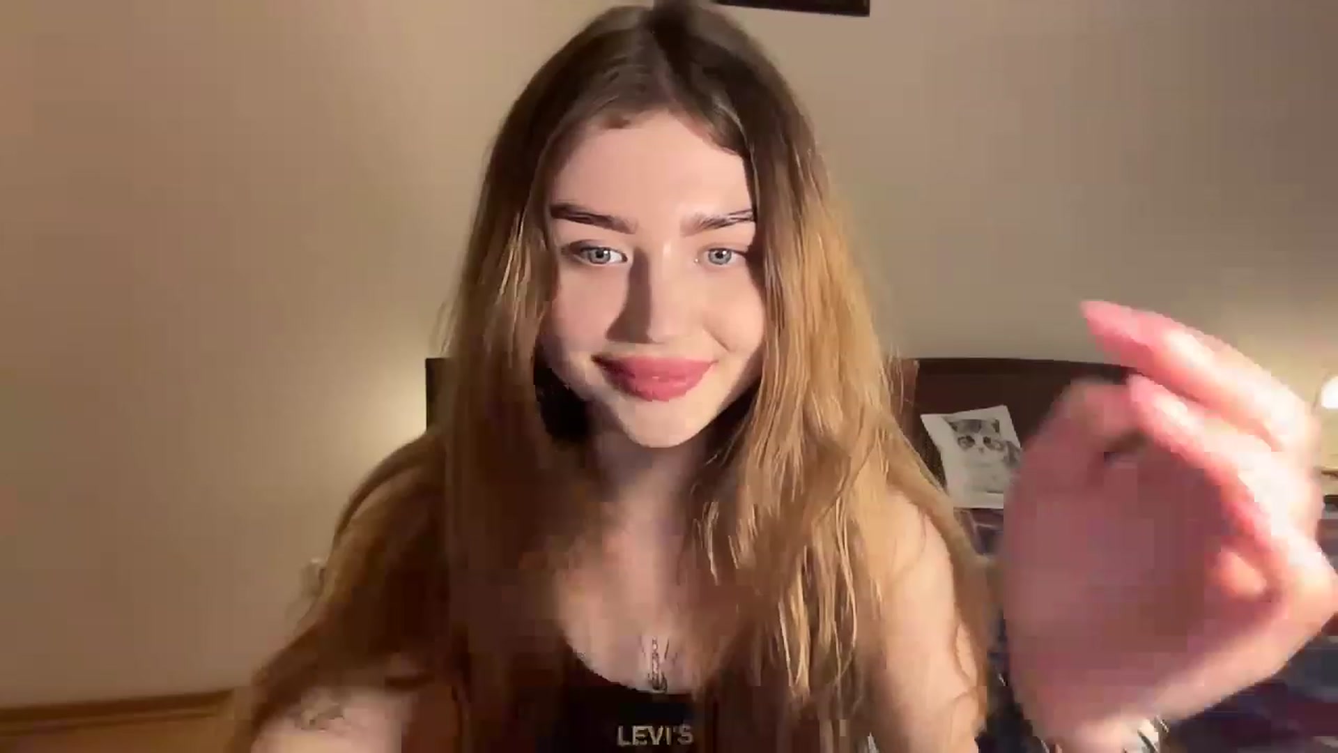 Gallery image thumbnail from Cassiopeeia's myfreecams stream on, 12/16/2022, 21:30 image 8 of 20