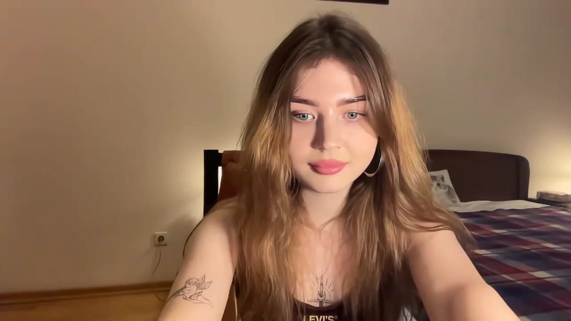 Gallery image thumbnail from Cassiopeeia's myfreecams stream on, 12/16/2022, 21:30 image 20 of 20