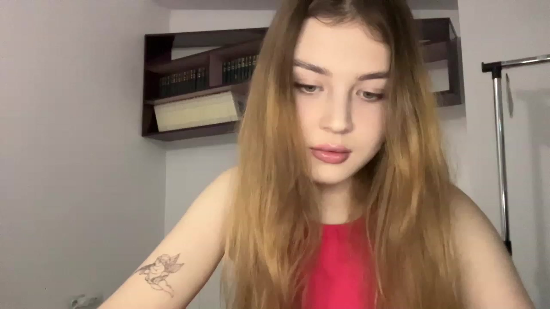 Gallery image thumbnail from Cassiopeeia's myfreecams stream on, 12/29/2022, 18:40 image 16 of 20
