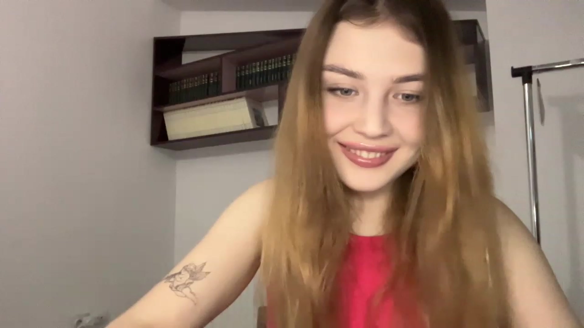 Gallery image thumbnail from Cassiopeeia's myfreecams stream on, 12/29/2022, 18:40 image 14 of 20