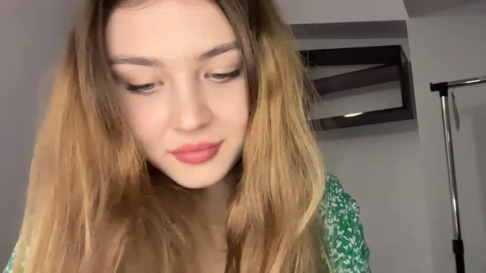 Gallery image thumbnail from Cassiopeeia's myfreecams stream on, 12/31/2022, 19:34 image 16 of 20