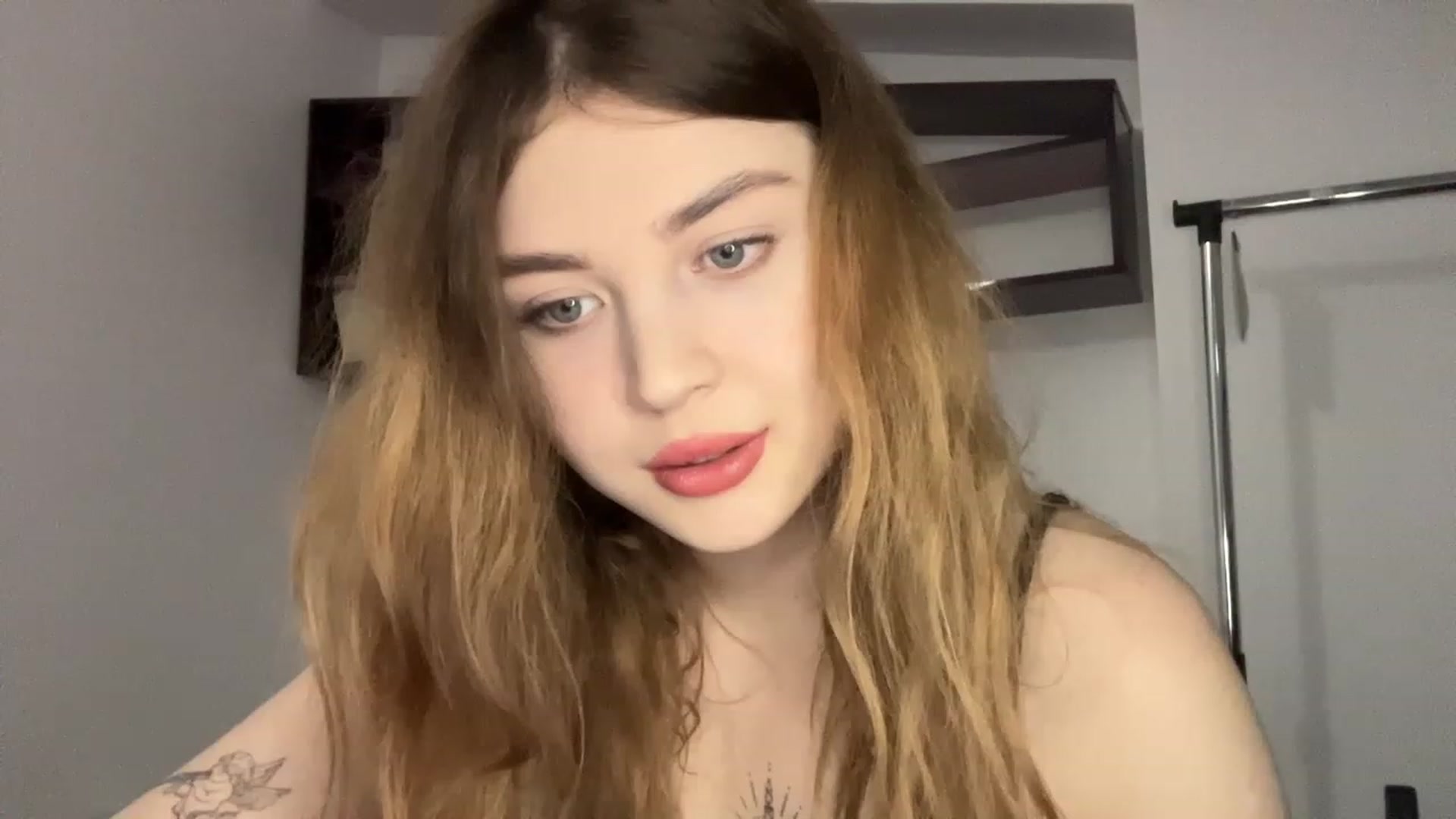 Gallery image thumbnail from Cassiopeeia's myfreecams stream on, 01/01/2023, 16:44 image 4 of 20