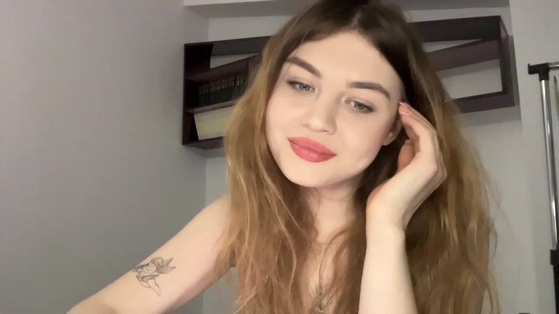 Gallery image thumbnail from Cassiopeeia's myfreecams stream on, 01/01/2023, 17:47 image 18 of 20