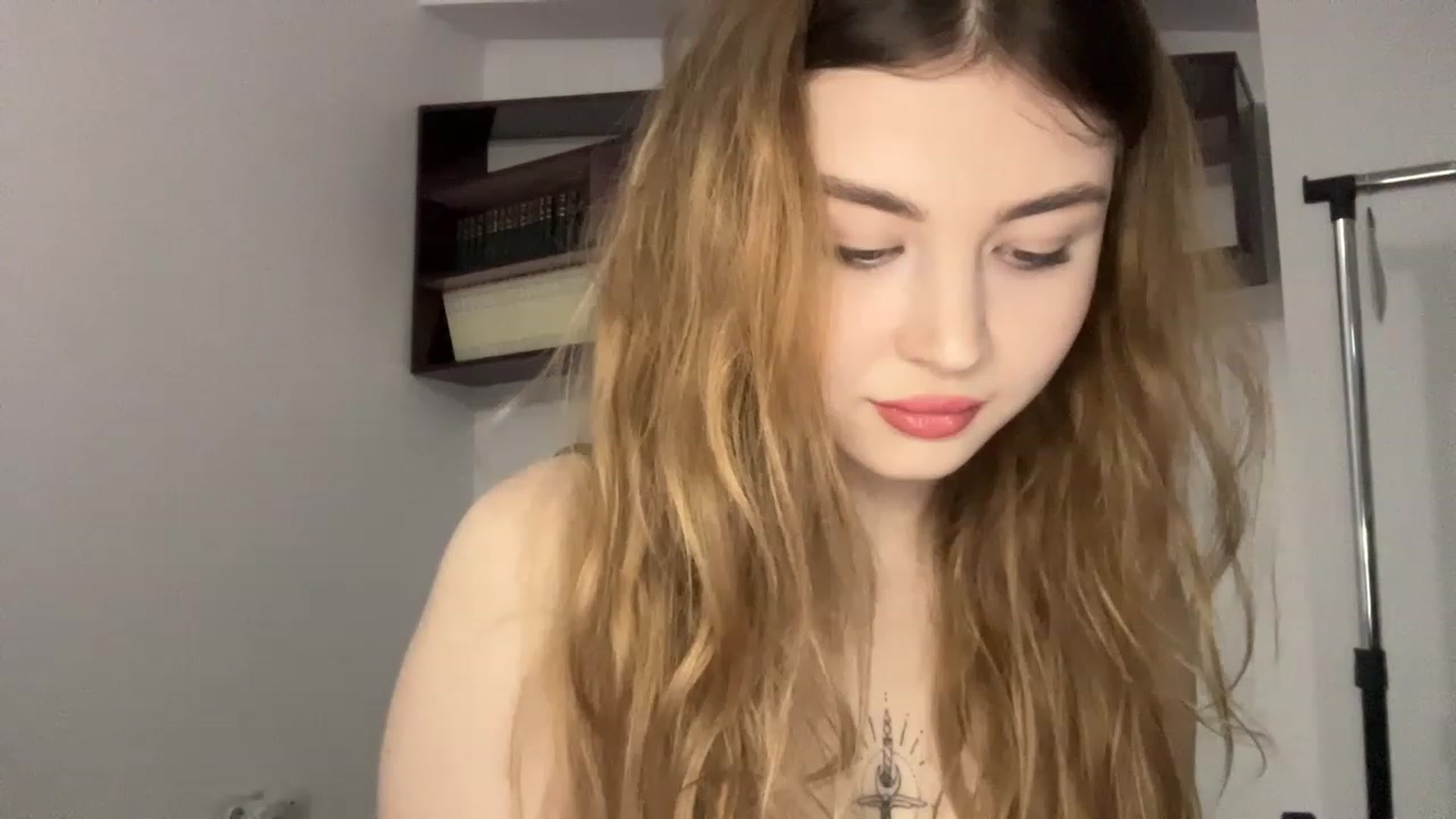 Gallery image thumbnail from Cassiopeeia's myfreecams stream on, 01/01/2023, 17:47 image 2 of 20