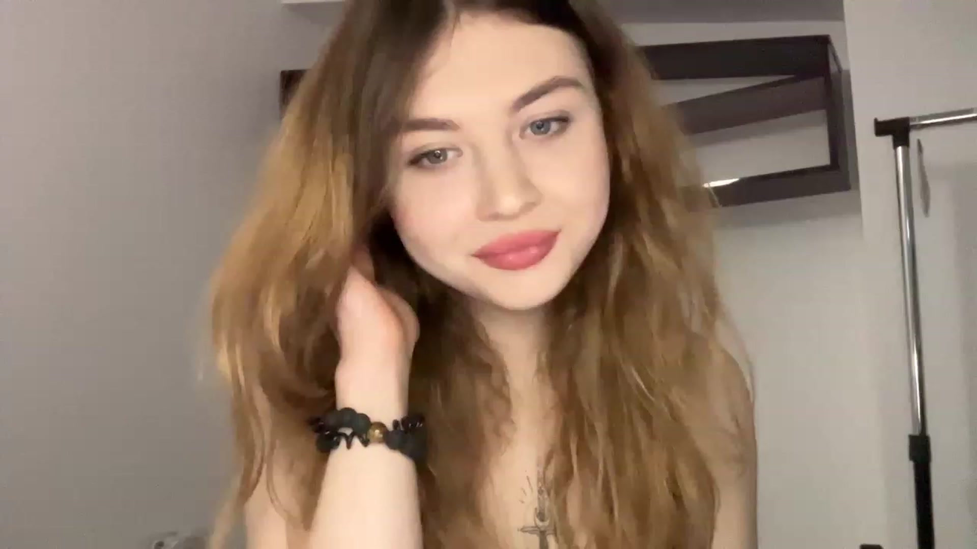 Gallery image thumbnail from Cassiopeeia's myfreecams stream on, 01/01/2023, 17:47 image 3 of 20