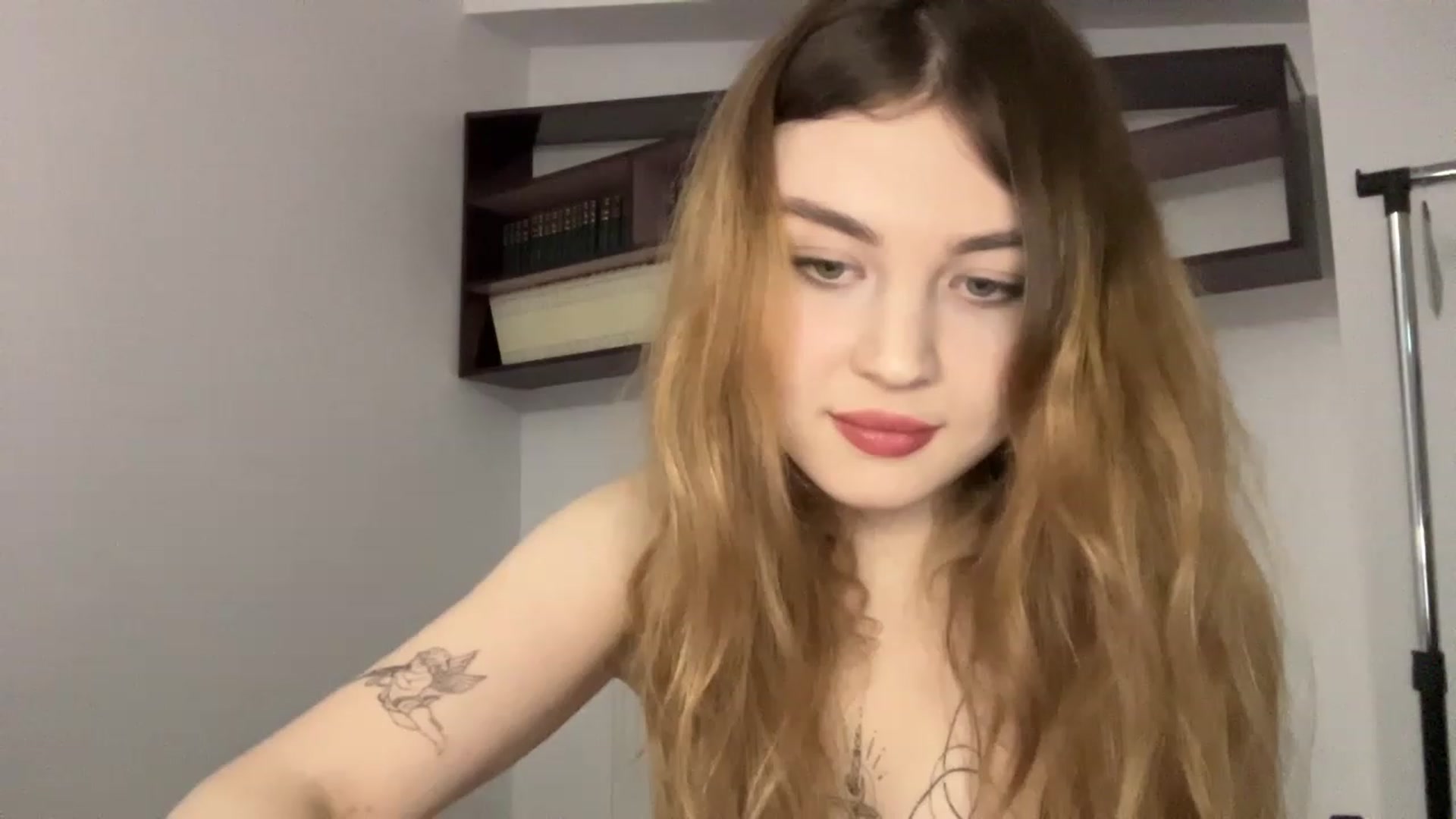 Gallery image thumbnail from Cassiopeeia's myfreecams stream on, 01/01/2023, 17:47 image 15 of 20