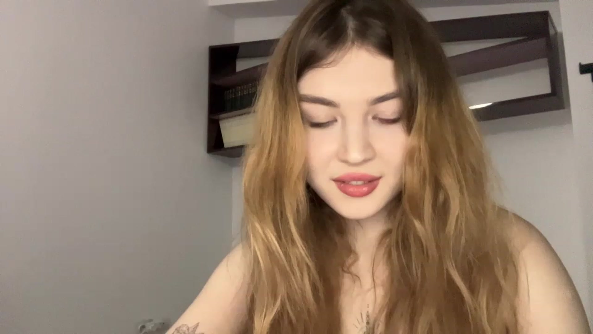 Gallery image thumbnail from Cassiopeeia's myfreecams stream on, 01/01/2023, 18:04 image 18 of 20