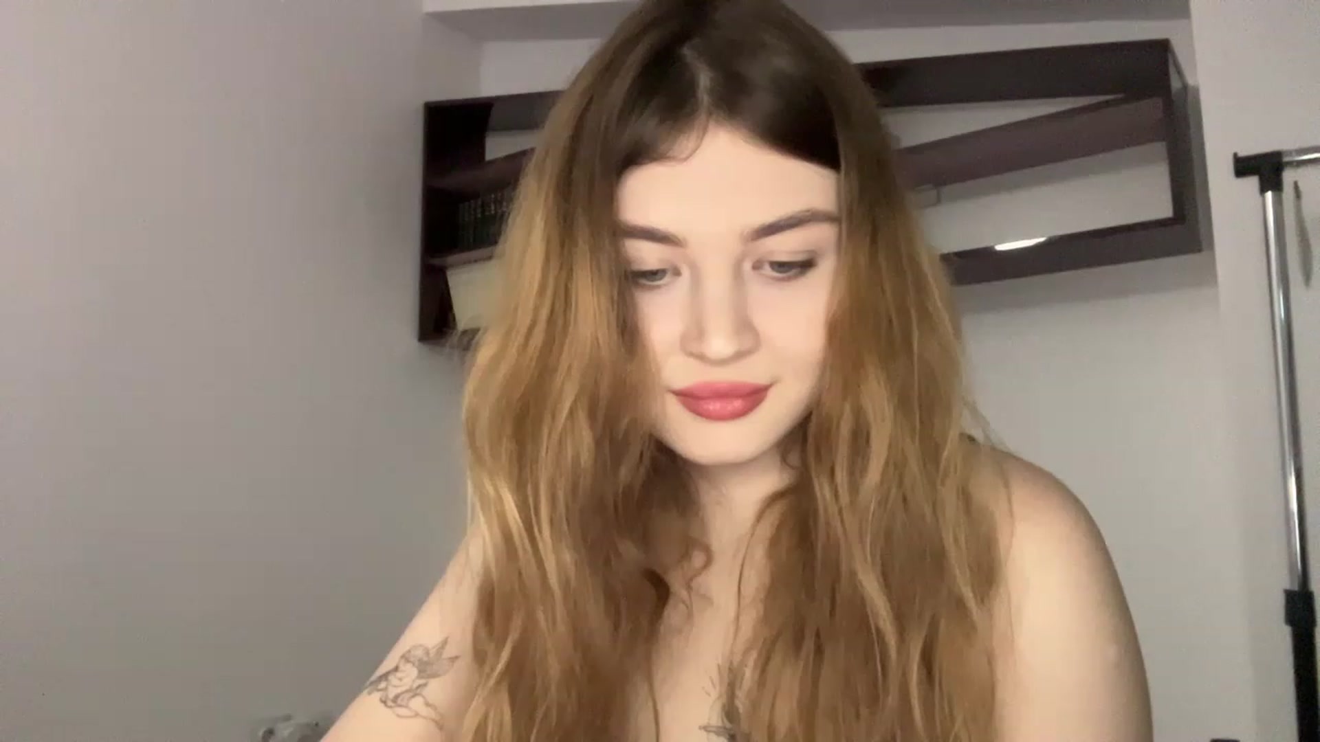 Gallery image thumbnail from Cassiopeeia's myfreecams stream on, 01/01/2023, 18:04 image 2 of 20