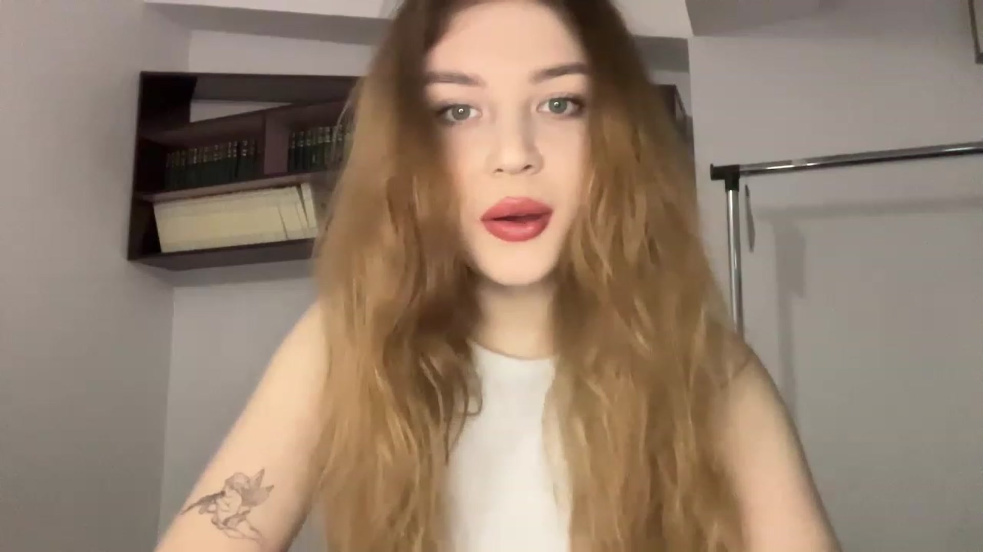 Gallery image thumbnail from Cassiopeeia's myfreecams stream on, 01/02/2023, 17:51 image 2 of 20