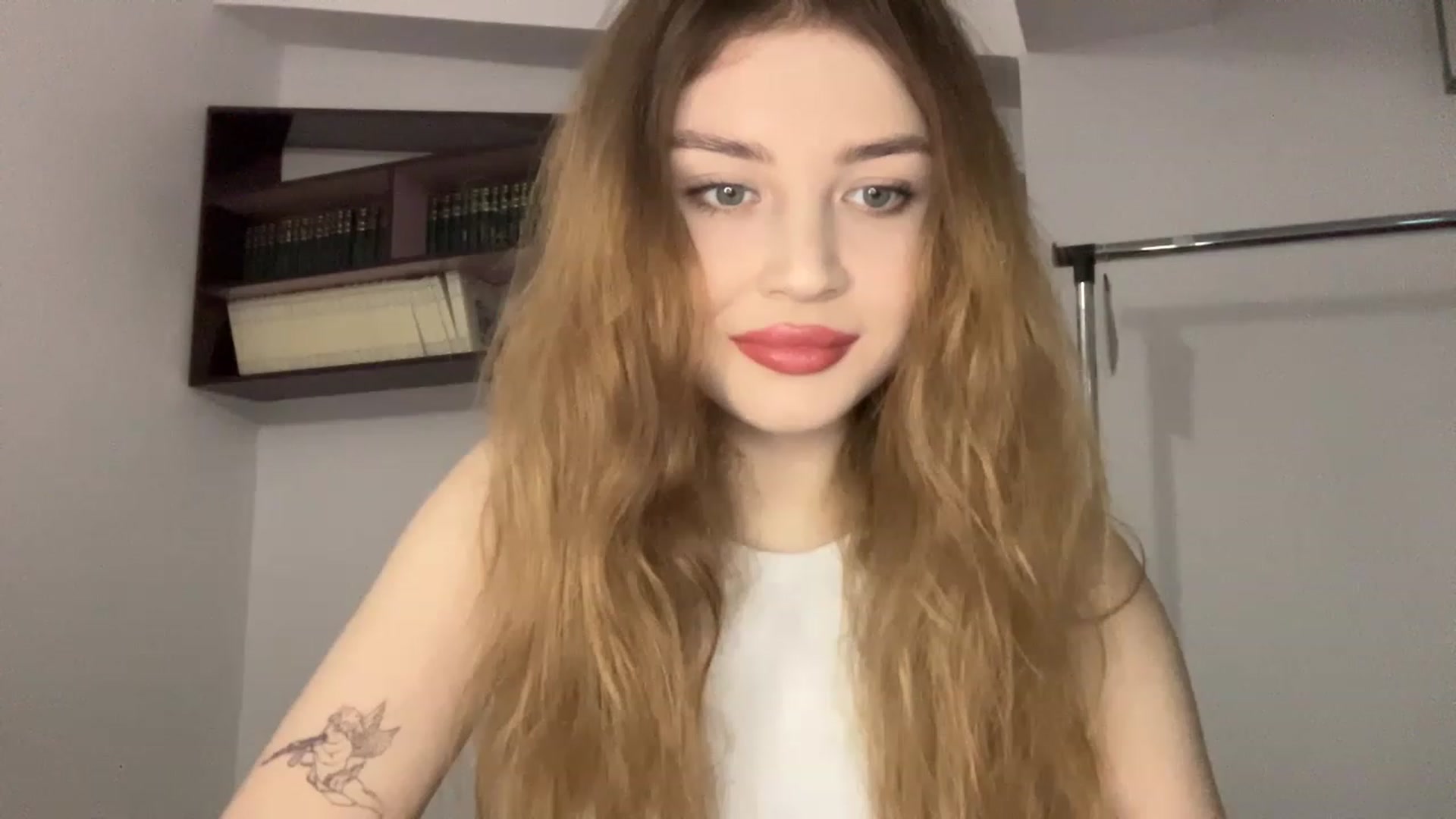 Gallery image thumbnail from Cassiopeeia's myfreecams stream on, 01/02/2023, 17:51 image 1 of 20