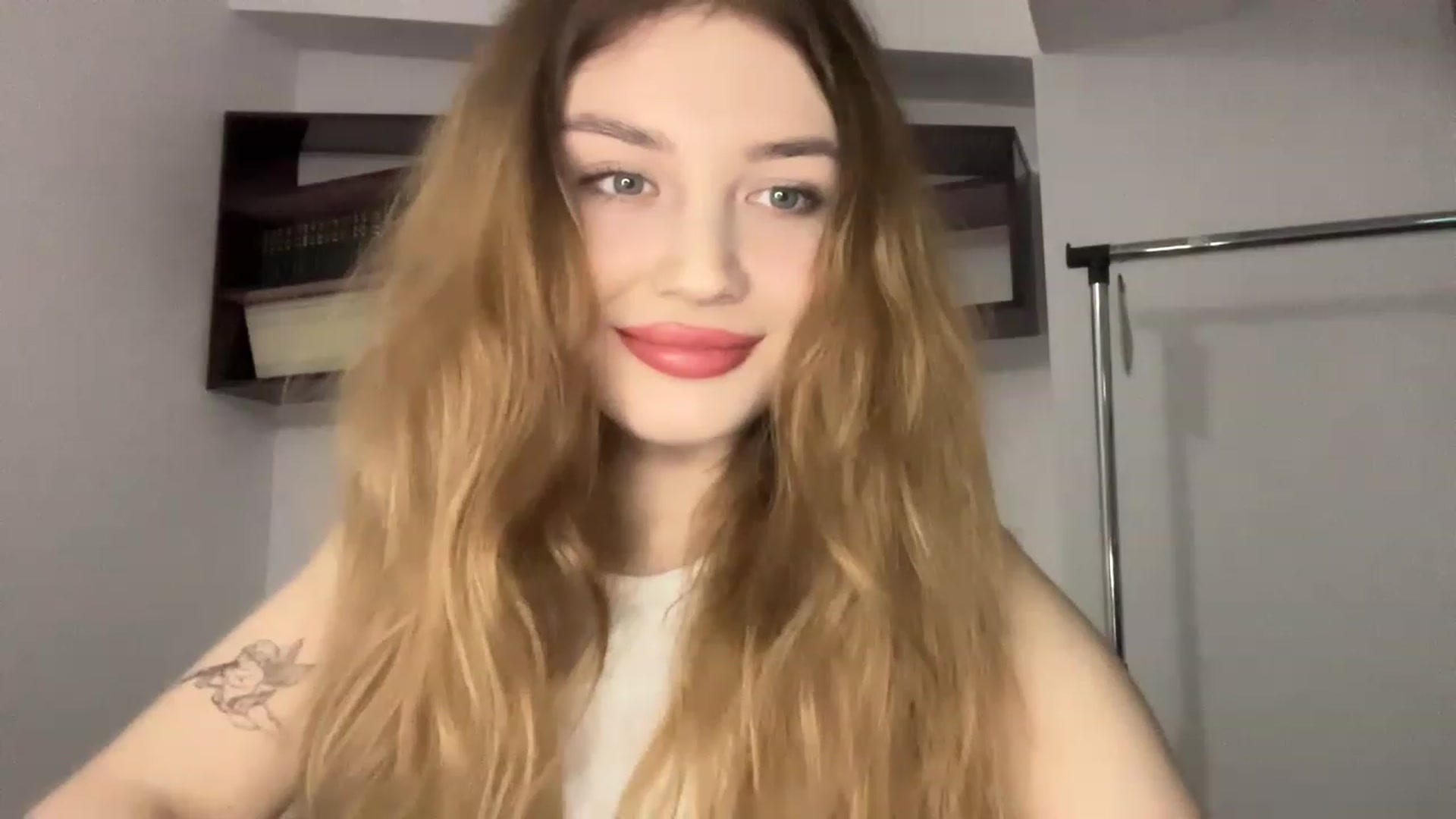 Gallery image thumbnail from Cassiopeeia's myfreecams stream on, 01/02/2023, 18:46 image 11 of 20