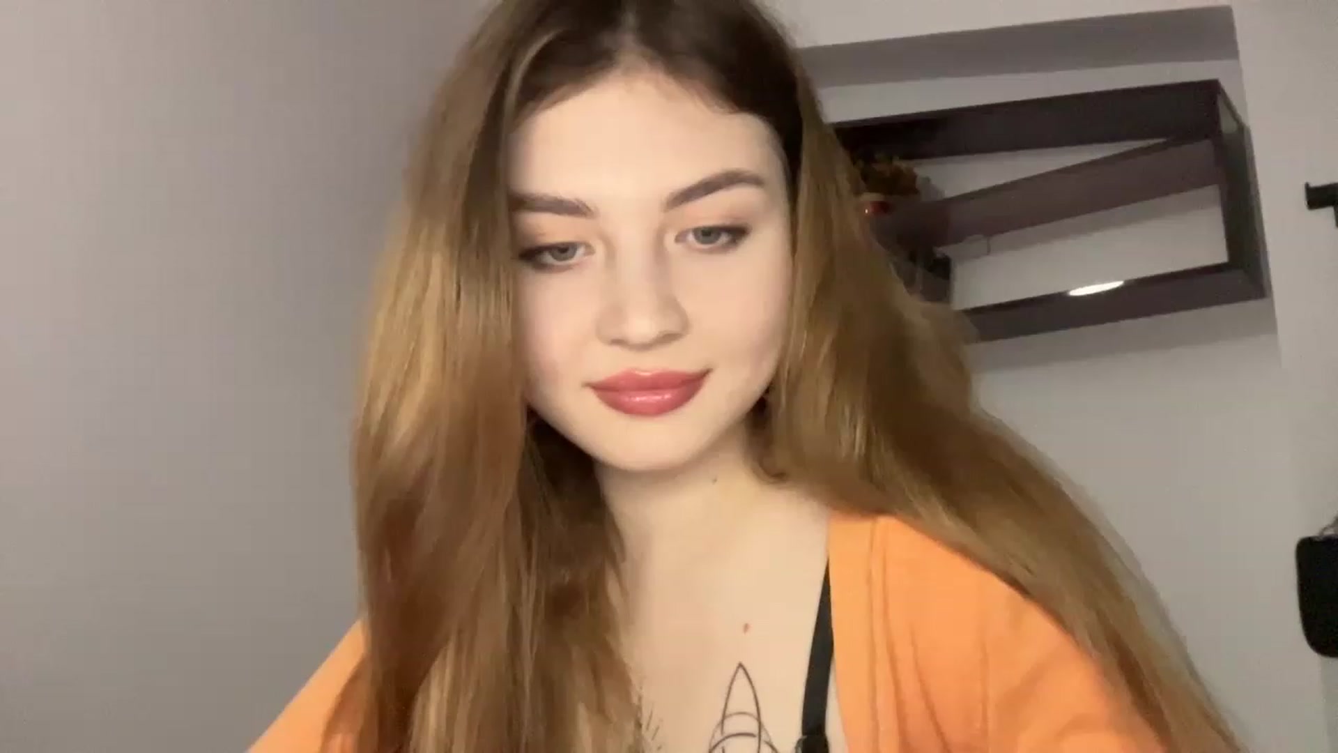Gallery image thumbnail from Cassiopeeia's myfreecams stream on, 01/05/2023, 17:29 image 8 of 20