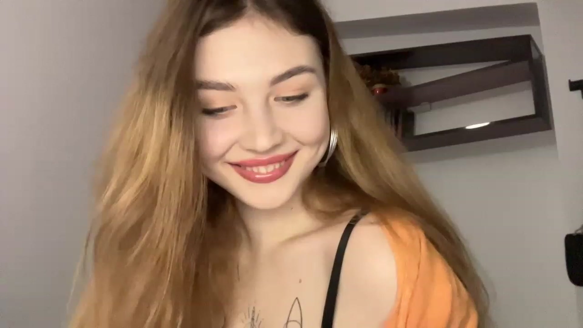 Gallery image thumbnail from Cassiopeeia's myfreecams stream on, 01/05/2023, 17:29 image 3 of 20