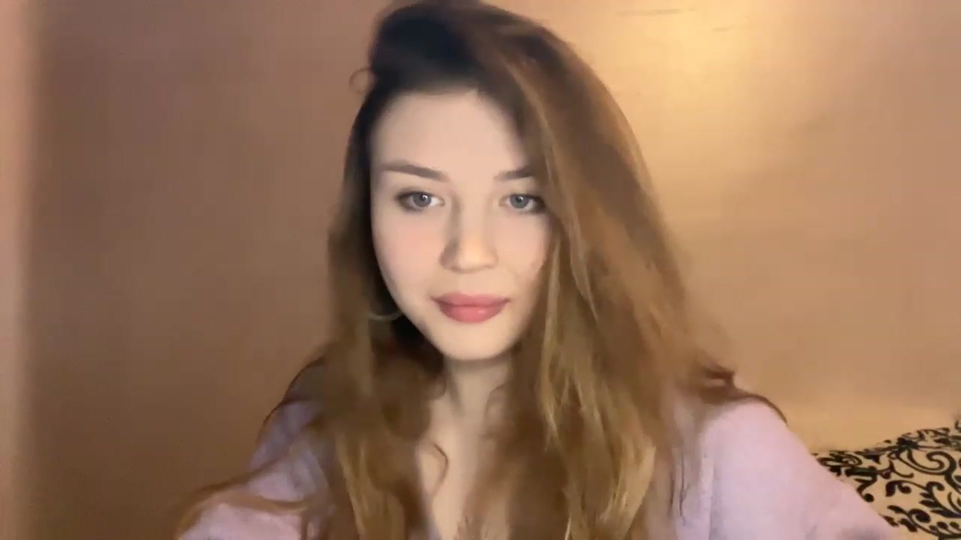 Gallery image thumbnail from Cassiopeeia's myfreecams stream on, 01/12/2023, 19:10 image 14 of 20