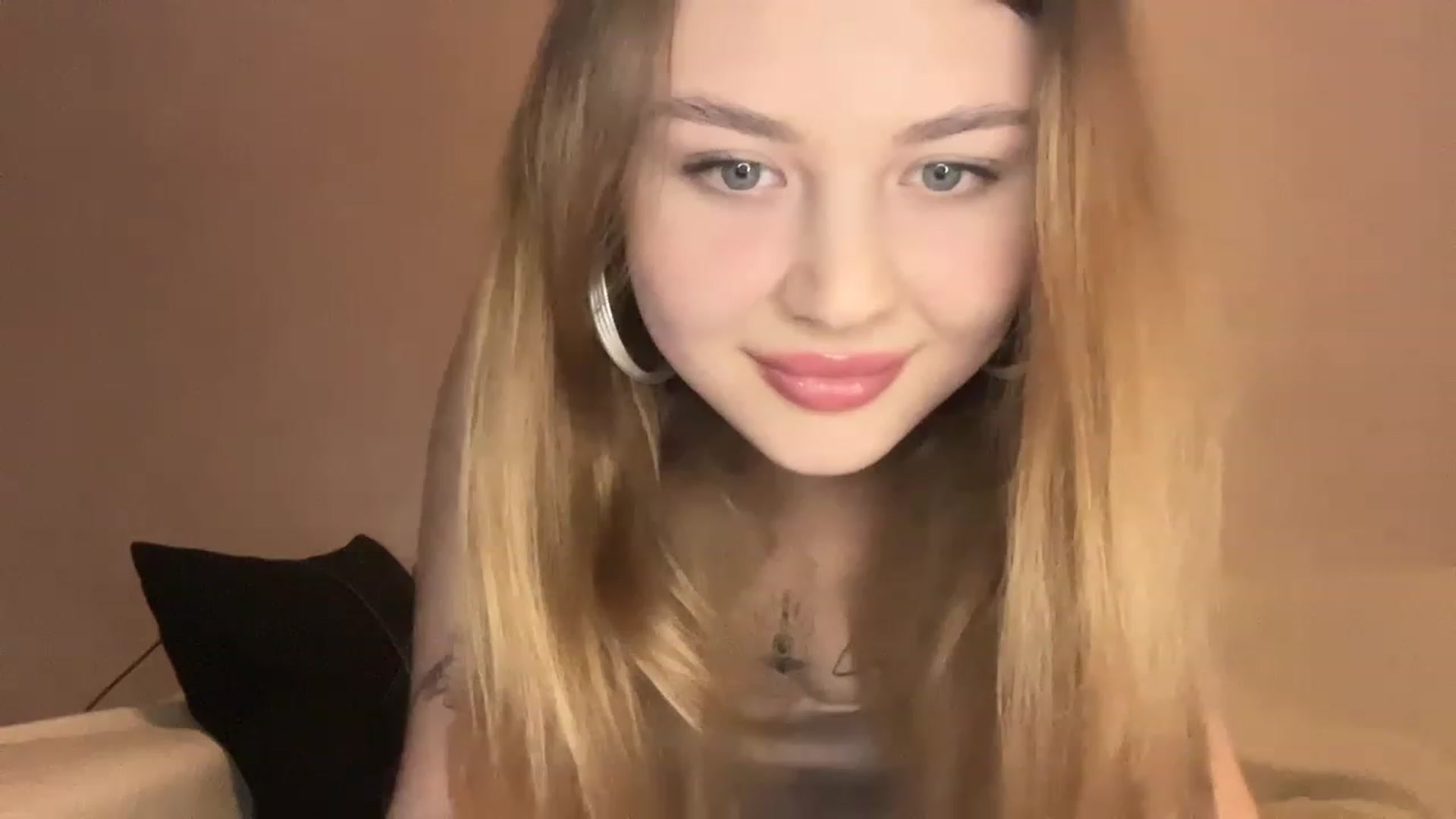 Gallery image thumbnail from Cassiopeeia's myfreecams stream on, 01/16/2023, 18:08 image 20 of 20