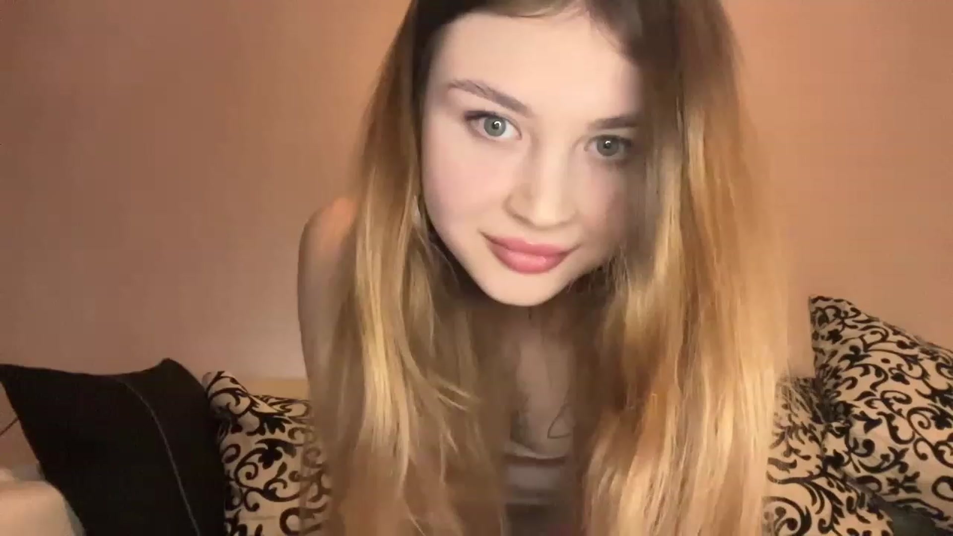 Gallery image thumbnail from Cassiopeeia's myfreecams stream on, 01/16/2023, 18:52 image 14 of 20