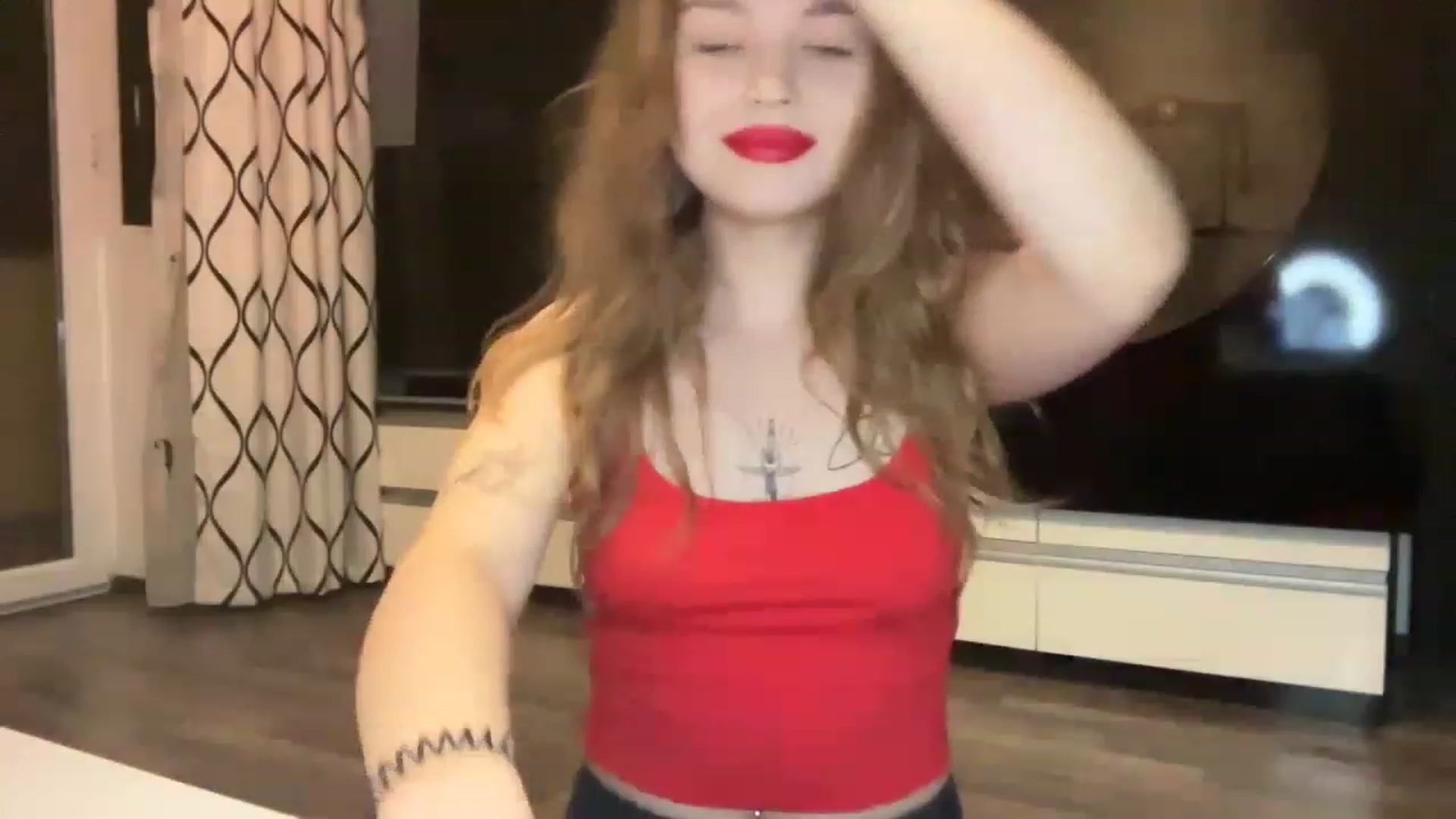 Gallery image thumbnail from Cassiopeeia's myfreecams stream on, 01/18/2023, 18:46 image 3 of 20