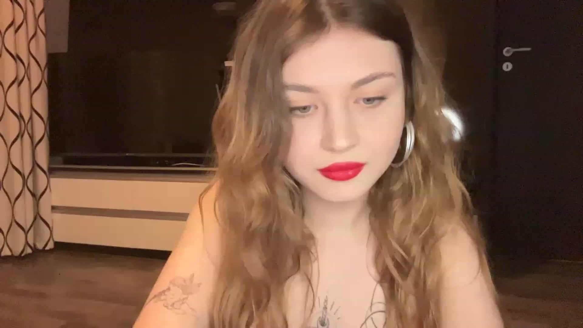 Gallery image thumbnail from Cassiopeeia's myfreecams stream on, 01/18/2023, 18:46 image 20 of 20