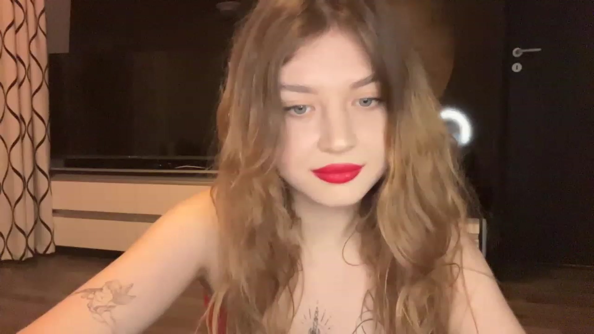 Gallery image thumbnail from Cassiopeeia's myfreecams stream on, 01/18/2023, 18:46 image 16 of 20