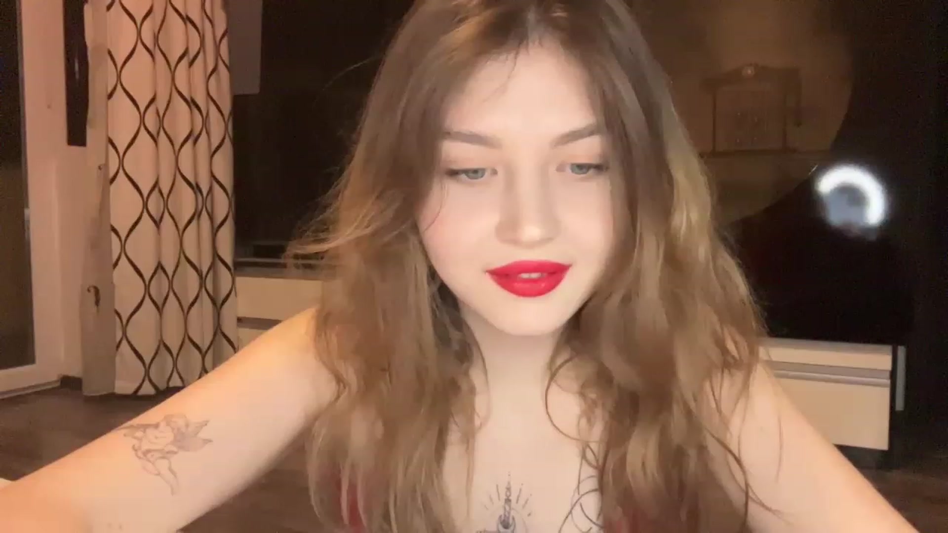 Gallery image thumbnail from Cassiopeeia's myfreecams stream on, 01/18/2023, 18:46 image 7 of 20