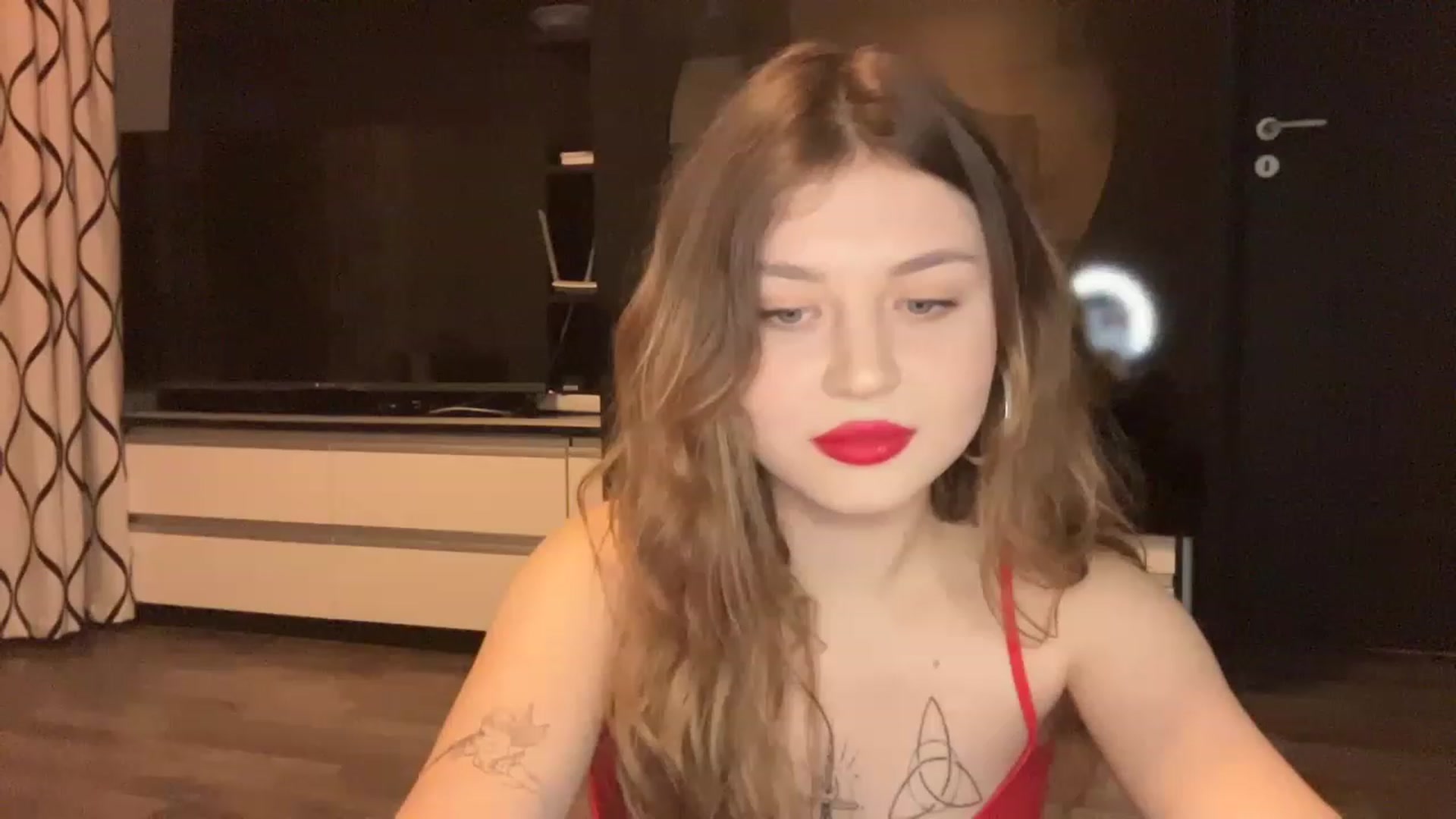 Gallery image thumbnail from Cassiopeeia's myfreecams stream on, 01/18/2023, 19:16 image 7 of 20