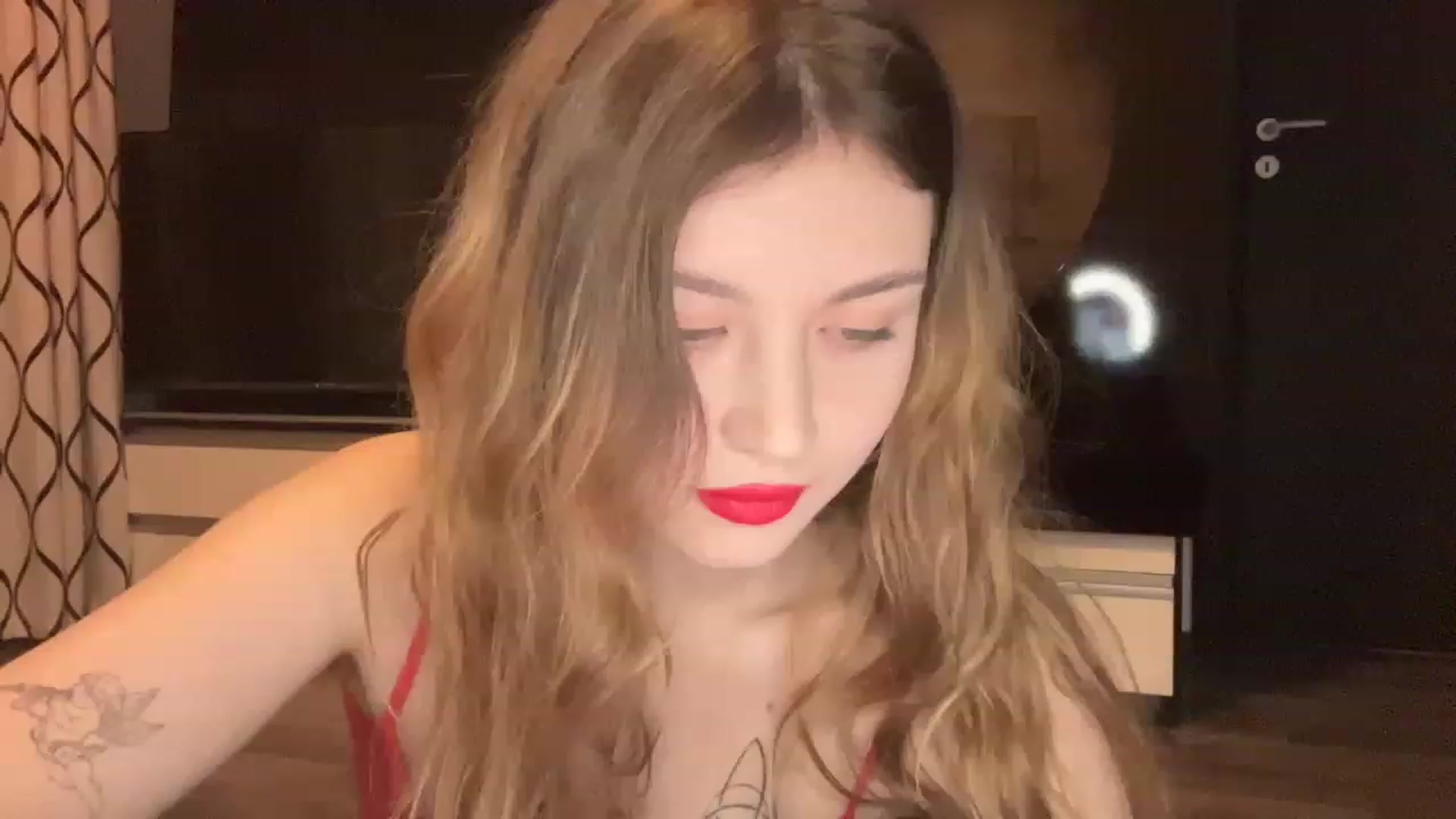 Gallery image thumbnail from Cassiopeeia's myfreecams stream on, 01/18/2023, 19:16 image 15 of 20