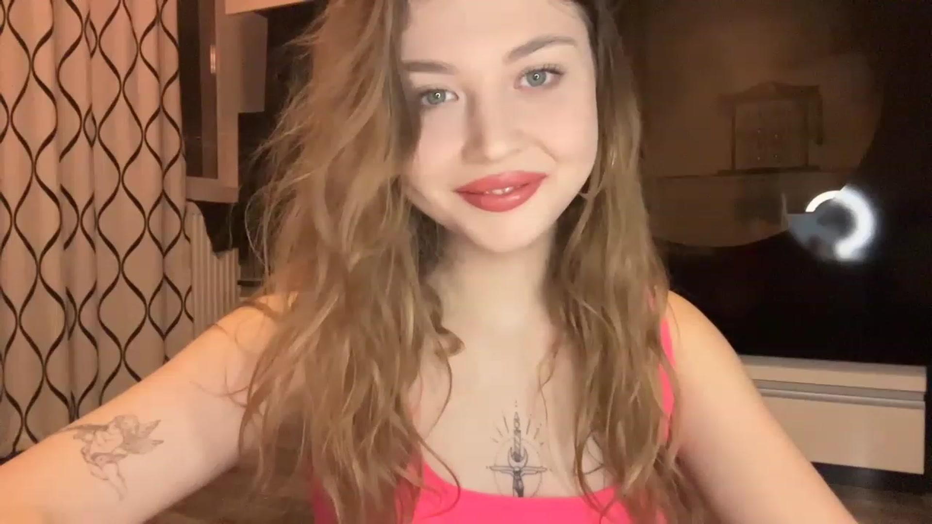 Gallery image thumbnail from Cassiopeeia's myfreecams stream on, 01/19/2023, 18:09 image 3 of 20