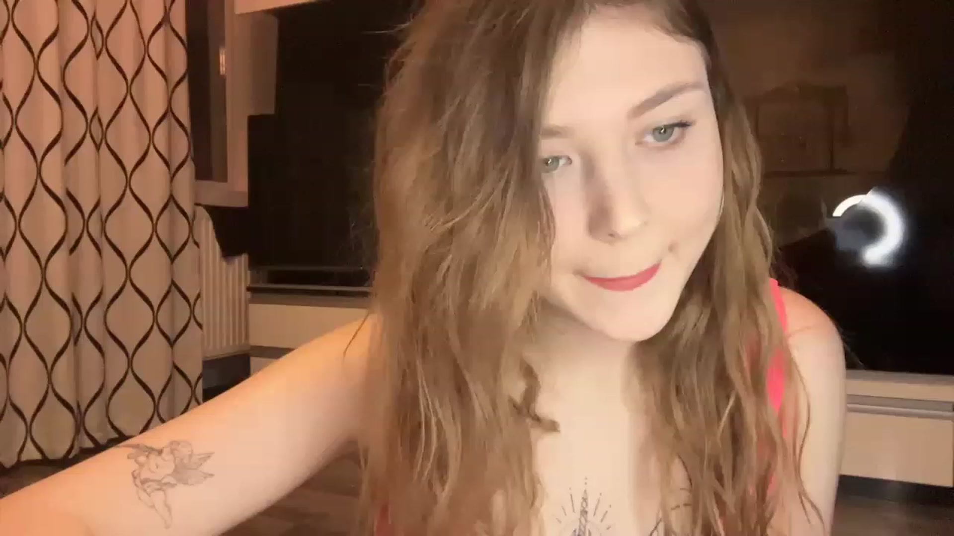 Gallery image thumbnail from Cassiopeeia's myfreecams stream on, 01/19/2023, 18:09 image 10 of 20