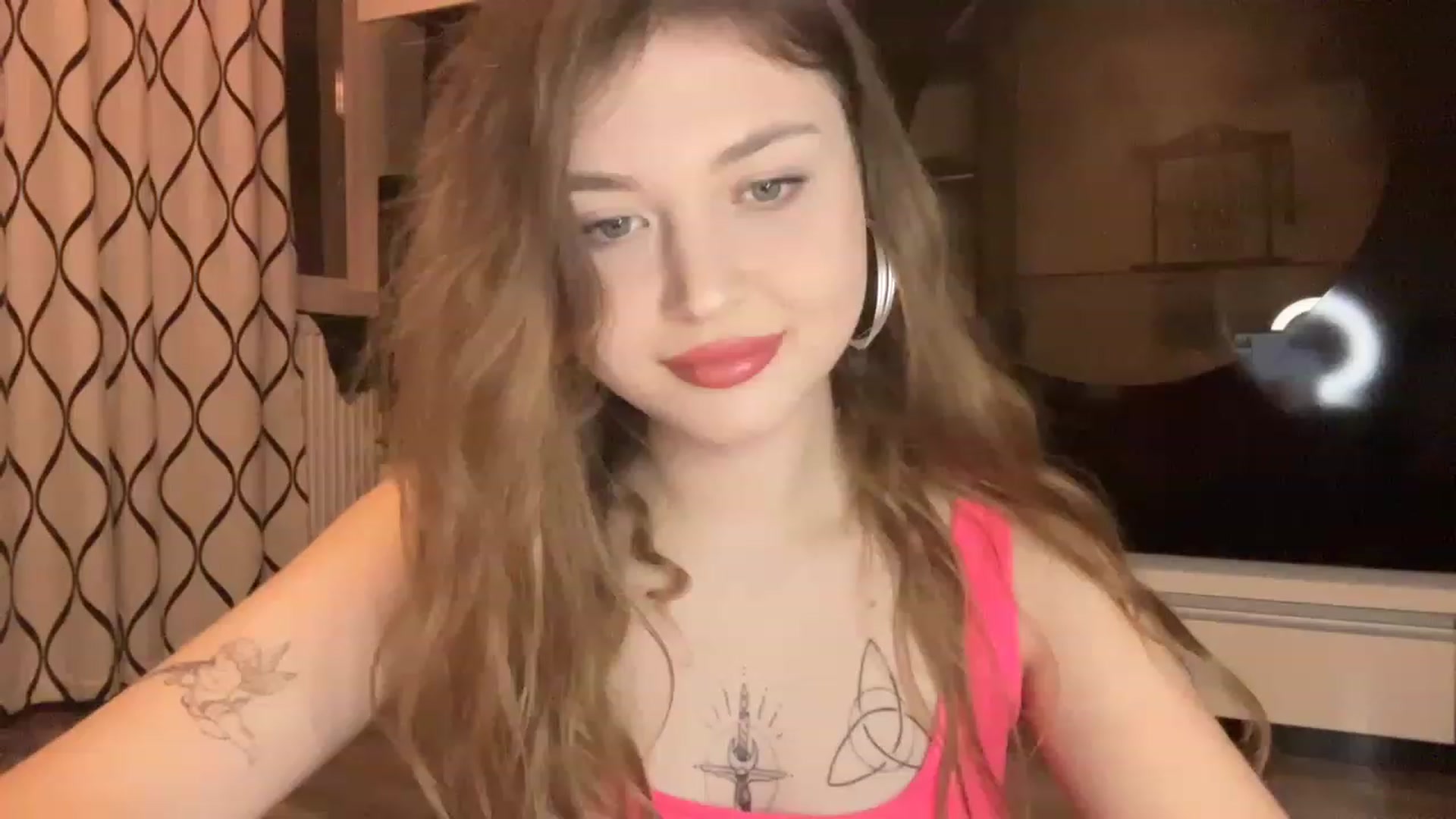 Gallery image thumbnail from Cassiopeeia's myfreecams stream on, 01/19/2023, 18:09 image 9 of 20