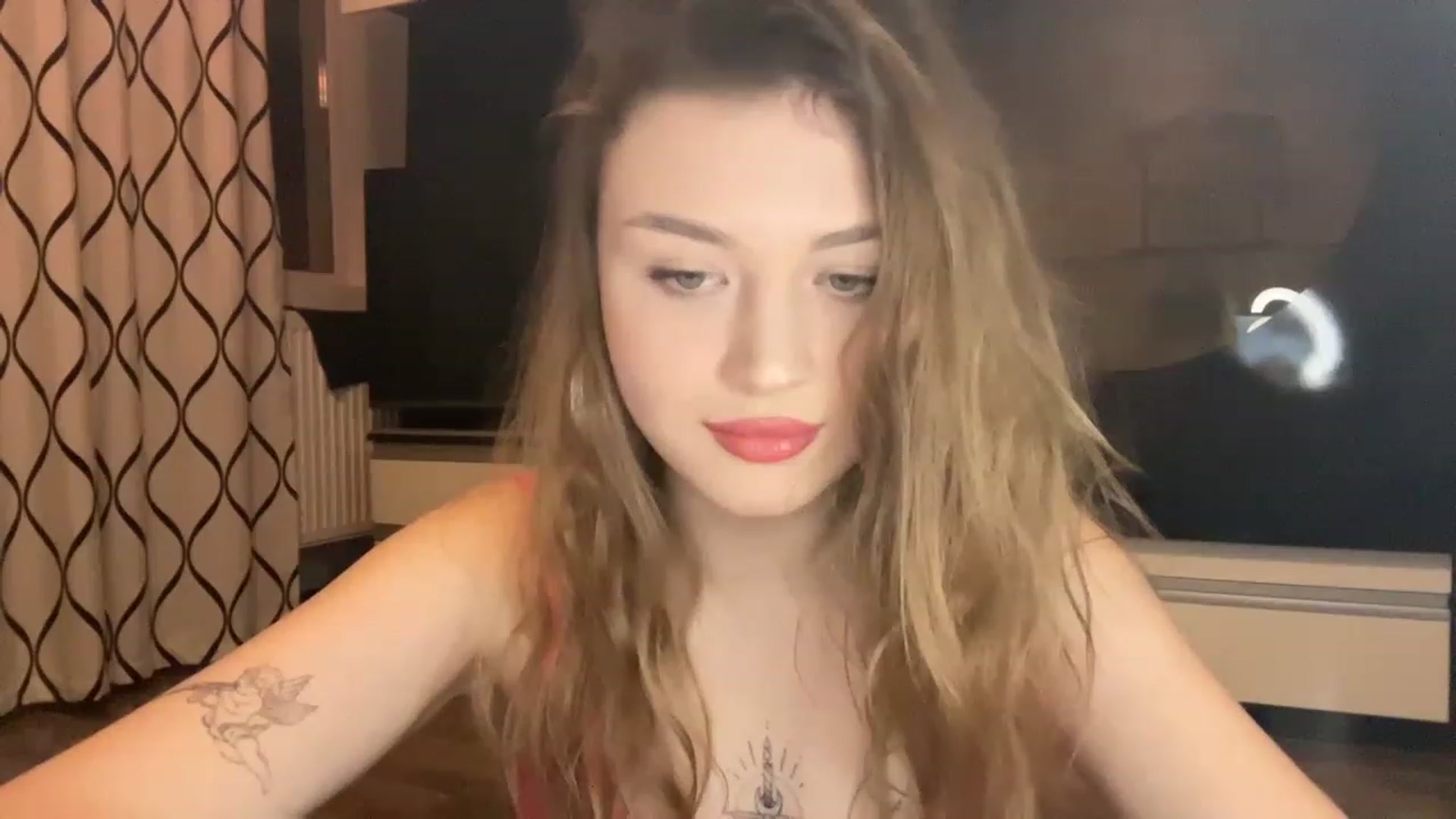 Gallery image thumbnail from Cassiopeeia's myfreecams stream on, 01/19/2023, 20:17 image 6 of 20