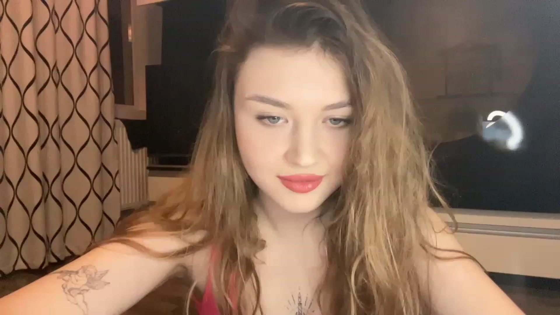 Gallery image thumbnail from Cassiopeeia's myfreecams stream on, 01/19/2023, 20:17 image 5 of 20