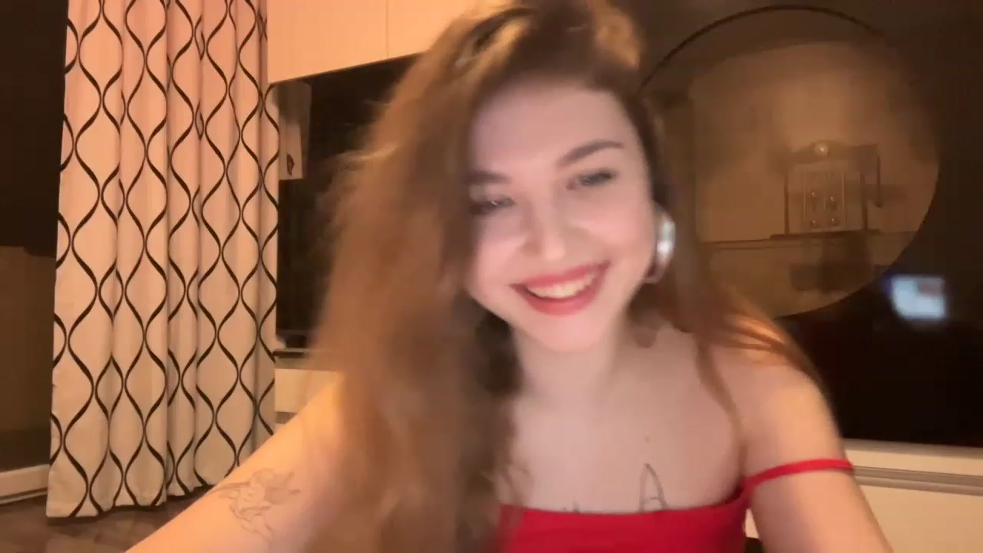 Gallery image thumbnail from Cassiopeeia's myfreecams stream on, 01/21/2023, 18:33 image 6 of 20