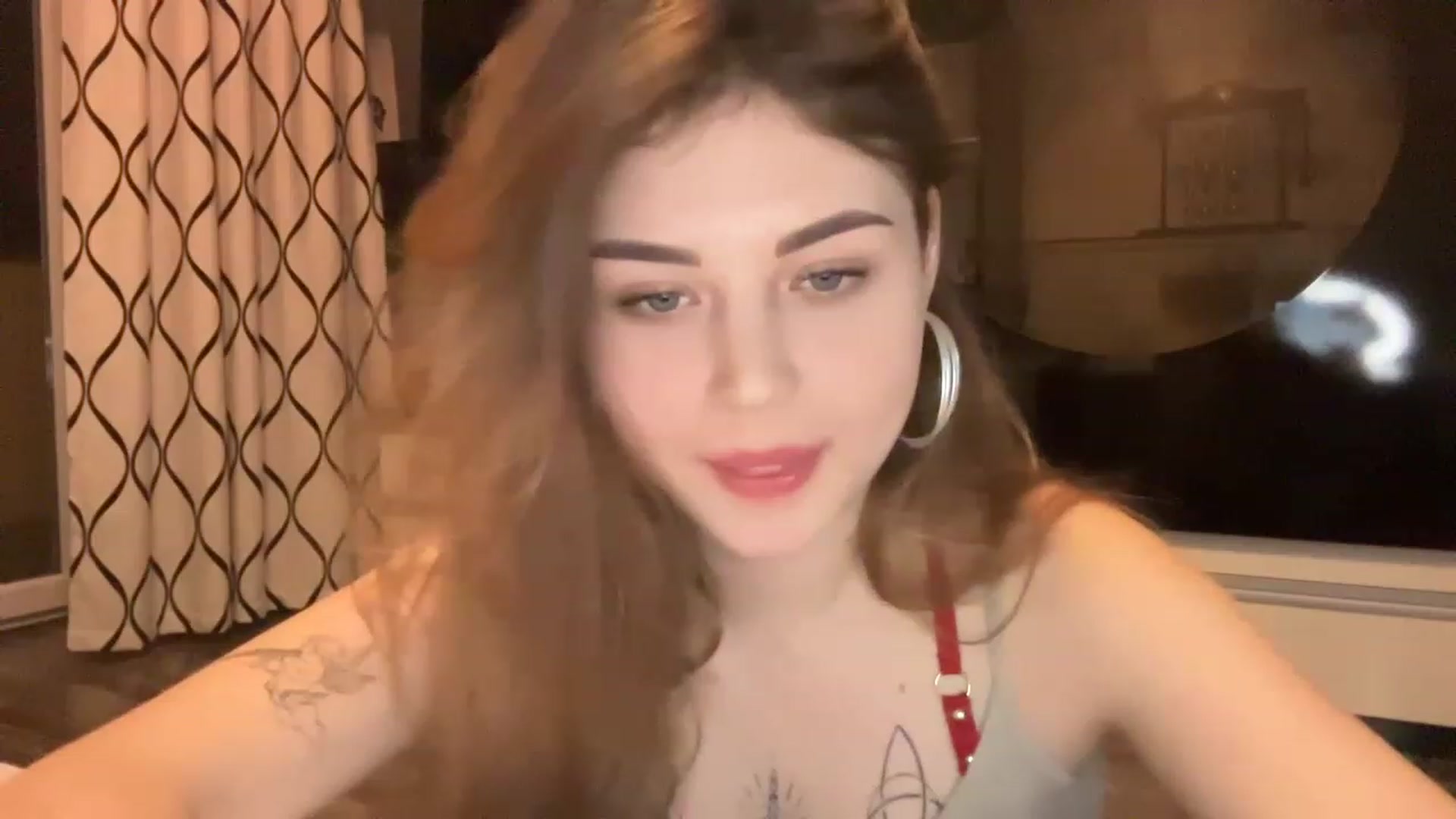 Gallery image thumbnail from Cassiopeeia's myfreecams stream on, 01/22/2023, 19:37 image 15 of 20