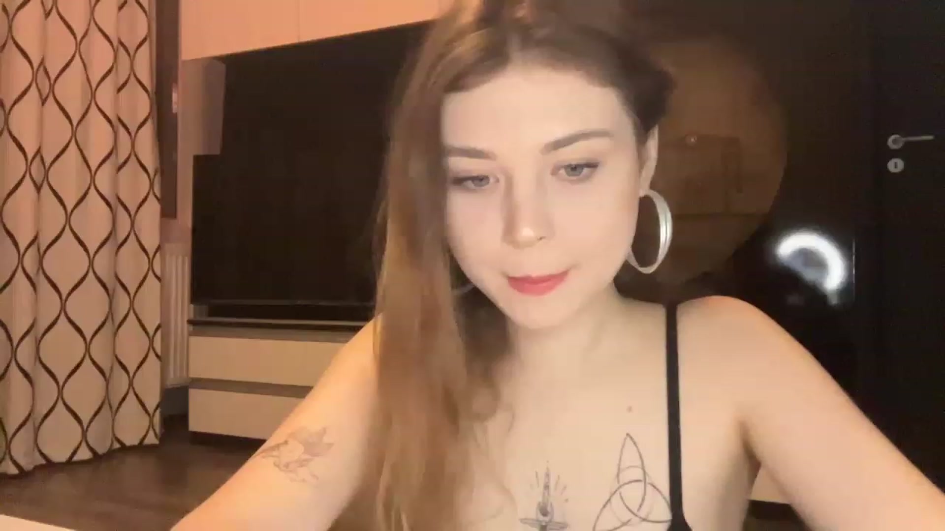 Gallery image thumbnail from Cassiopeeia's myfreecams stream on, 01/26/2023, 18:11 image 14 of 20