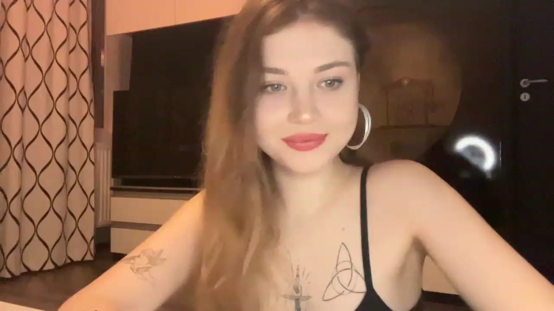 Gallery image thumbnail from Cassiopeeia's myfreecams stream on, 01/26/2023, 18:11 image 6 of 20