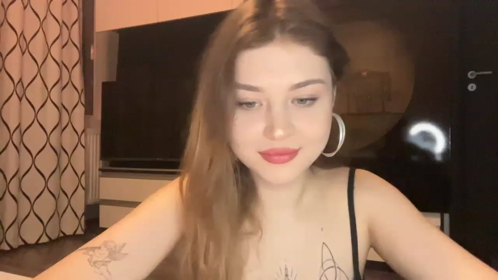 Gallery image thumbnail from Cassiopeeia's myfreecams stream on, 01/26/2023, 18:11 image 20 of 20