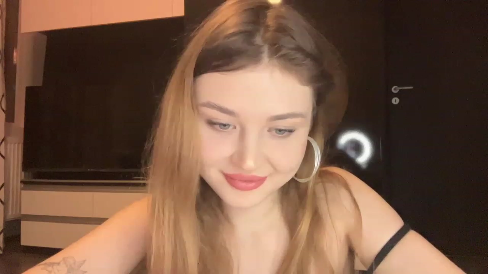 Gallery image thumbnail from Cassiopeeia's myfreecams stream on, 01/26/2023, 19:59 image 4 of 20