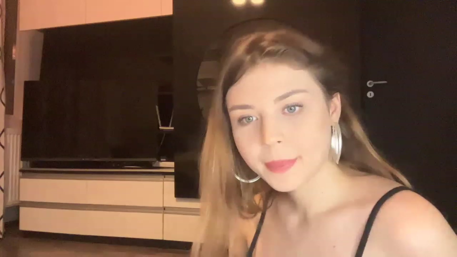 Gallery image thumbnail from Cassiopeeia's myfreecams stream on, 01/26/2023, 19:59 image 13 of 20