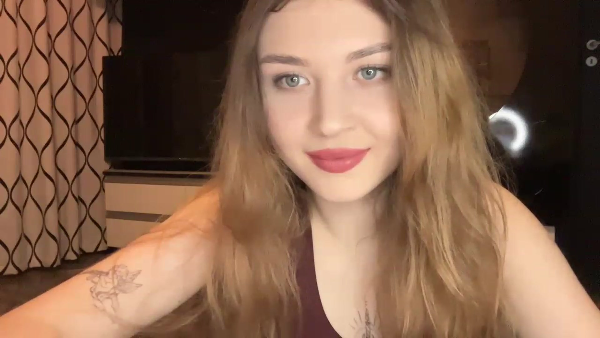 Gallery image thumbnail from Cassiopeeia's myfreecams stream on, 01/28/2023, 17:52 image 13 of 20