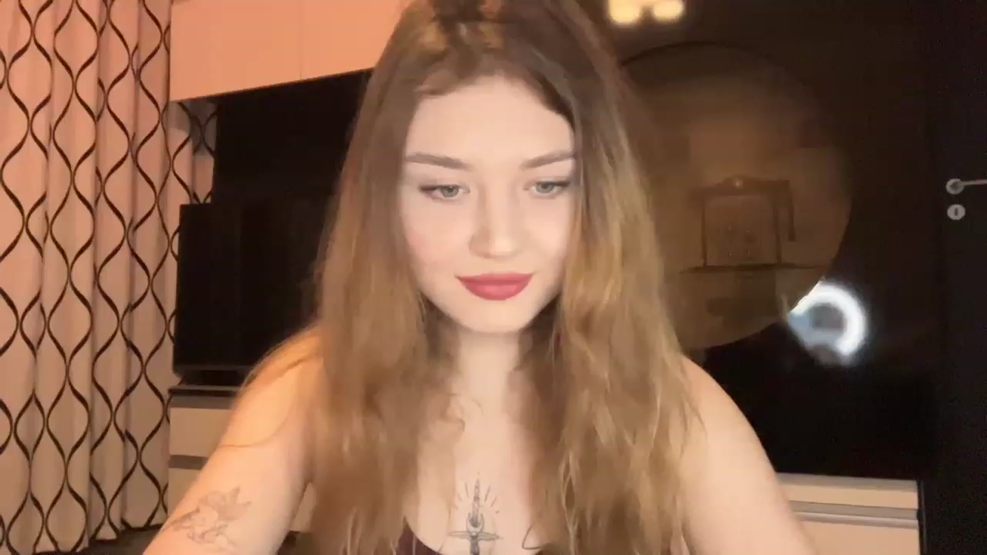 Gallery image thumbnail from Cassiopeeia's myfreecams stream on, 01/28/2023, 18:17 image 13 of 20