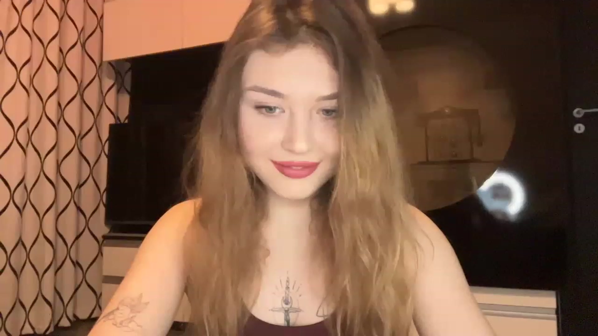 Gallery image thumbnail from Cassiopeeia's myfreecams stream on, 01/28/2023, 18:17 image 9 of 20
