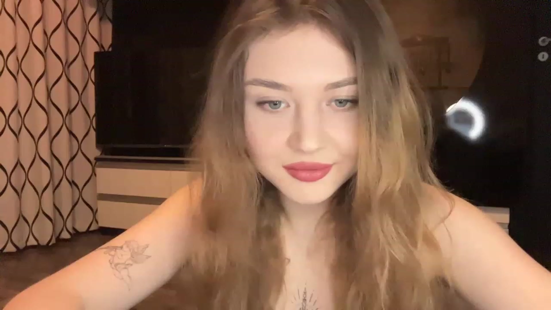 Gallery image thumbnail from Cassiopeeia's myfreecams stream on, 01/28/2023, 18:17 image 1 of 20