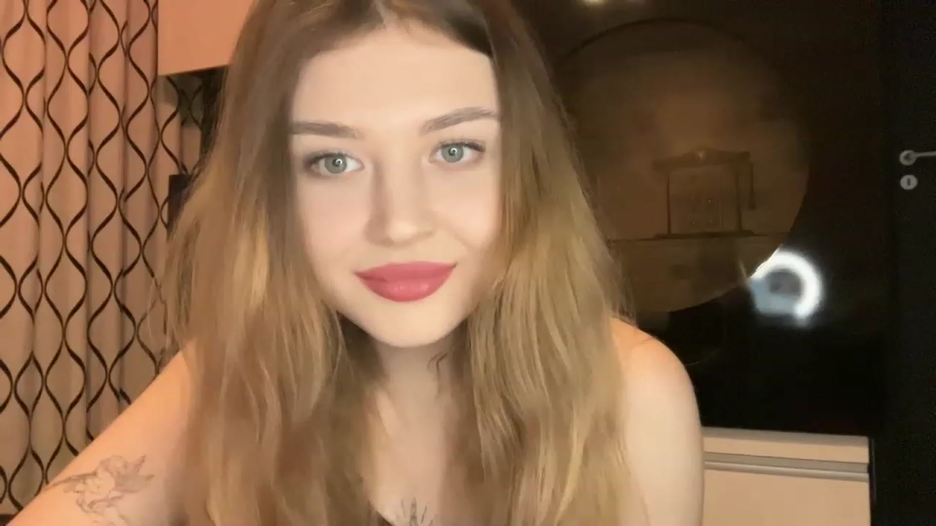 Gallery image thumbnail from Cassiopeeia's myfreecams stream on, 01/28/2023, 18:49 image 1 of 20