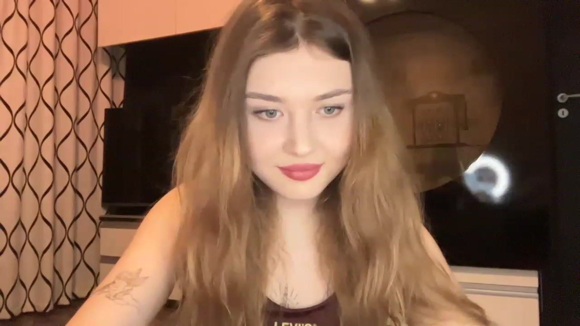 Gallery image thumbnail from Cassiopeeia's myfreecams stream on, 01/28/2023, 18:49 image 6 of 20