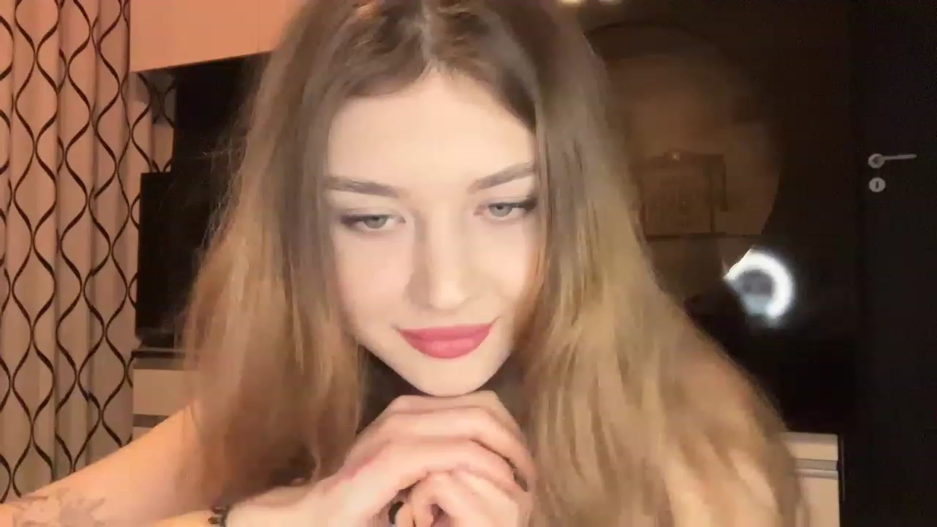 Gallery image thumbnail from Cassiopeeia's myfreecams stream on, 01/28/2023, 19:25 image 10 of 20